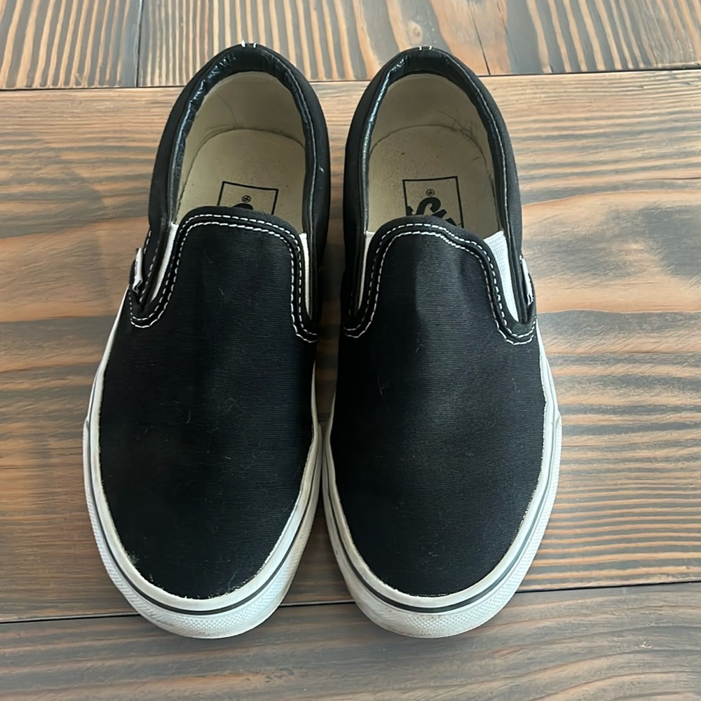 Vans slip on